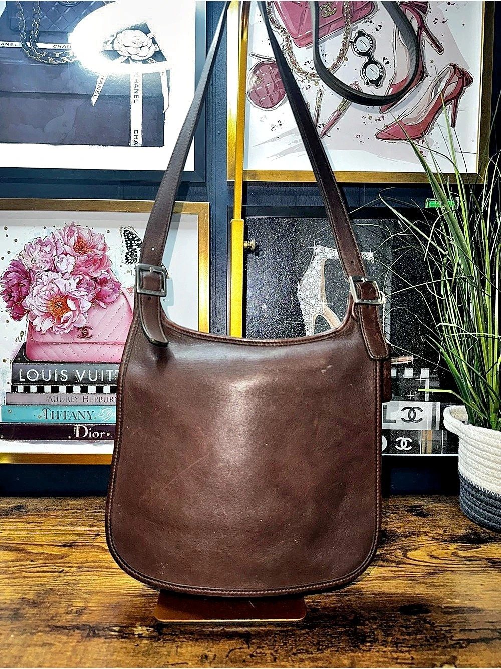 Vintage Coach Small Hippie Flap (Style 9135).